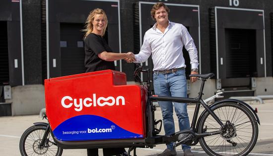 Eva van de Kamp – Koster is HR-directeur bij Cycloon samen met Lodewijk van Nooten - Founder Bikeshift