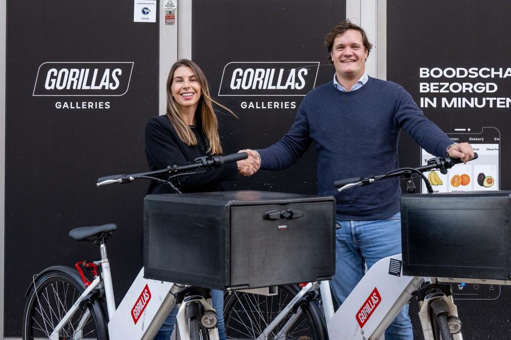 Anastasia Dellis, General Manager Gorillas Nederland en Lodewijk van Nooten CEO Bikeshift